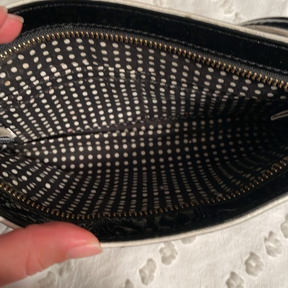 Kate Spade ♠️ black patent leather like material small crossbody - Picture 3 of 5